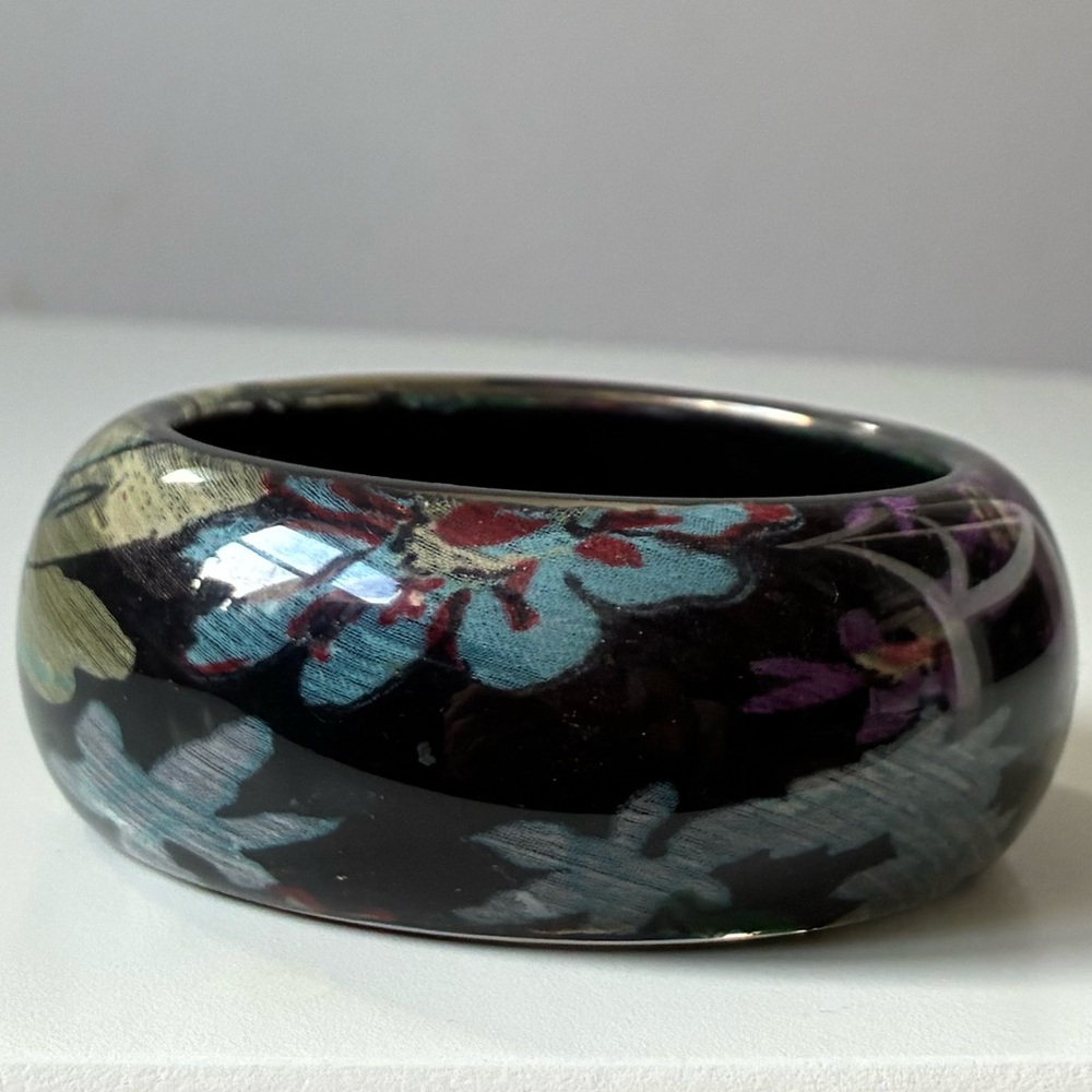 Vintage Lucite Floral Black Bangle Bracelet